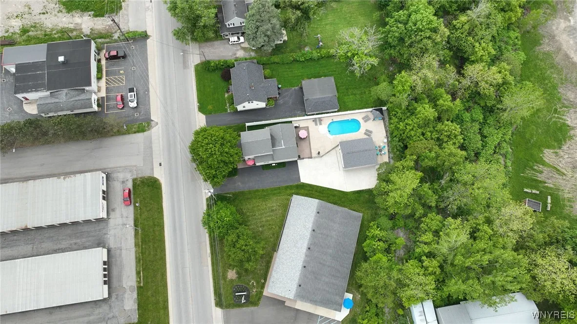 170 Thorn Avenue, Orchard Park, New York 14127, Orchard Park, New York 14127, 3 Bedrooms Bedrooms, 6 Rooms Rooms,2 BathroomsBathrooms,Residential,Closed,170 Thorn Avenue, Orchard Park, New York 14127,B1608857