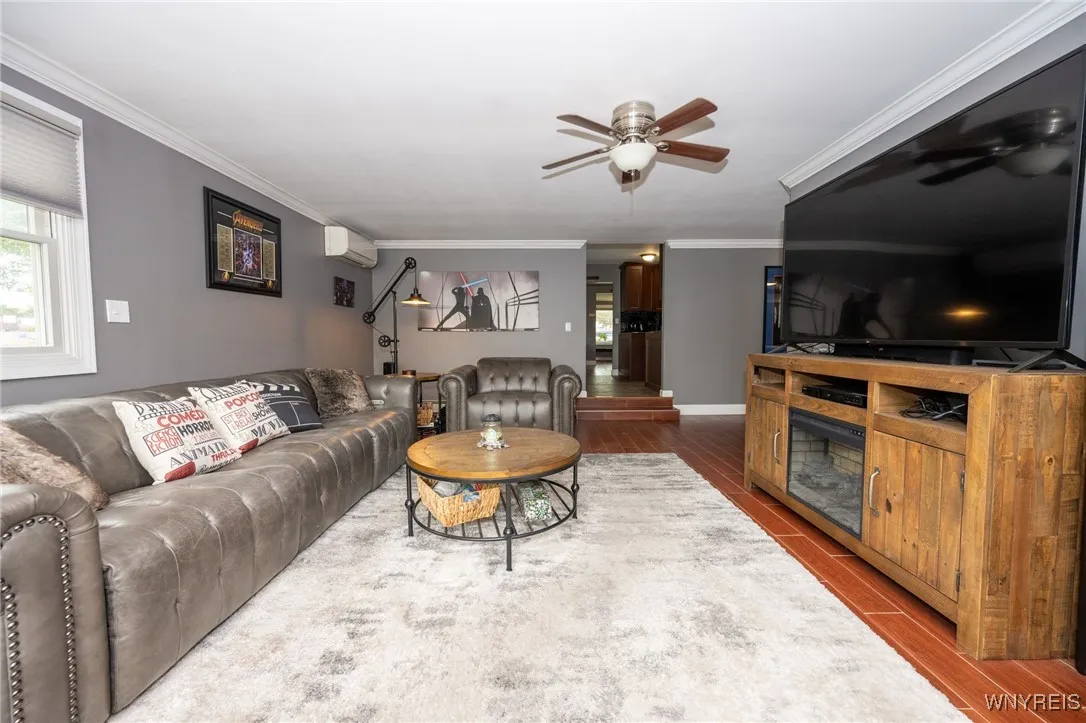 170 Thorn Avenue, Orchard Park, New York 14127, Orchard Park, New York 14127, 3 Bedrooms Bedrooms, 6 Rooms Rooms,2 BathroomsBathrooms,Residential,Closed,170 Thorn Avenue, Orchard Park, New York 14127,B1608857