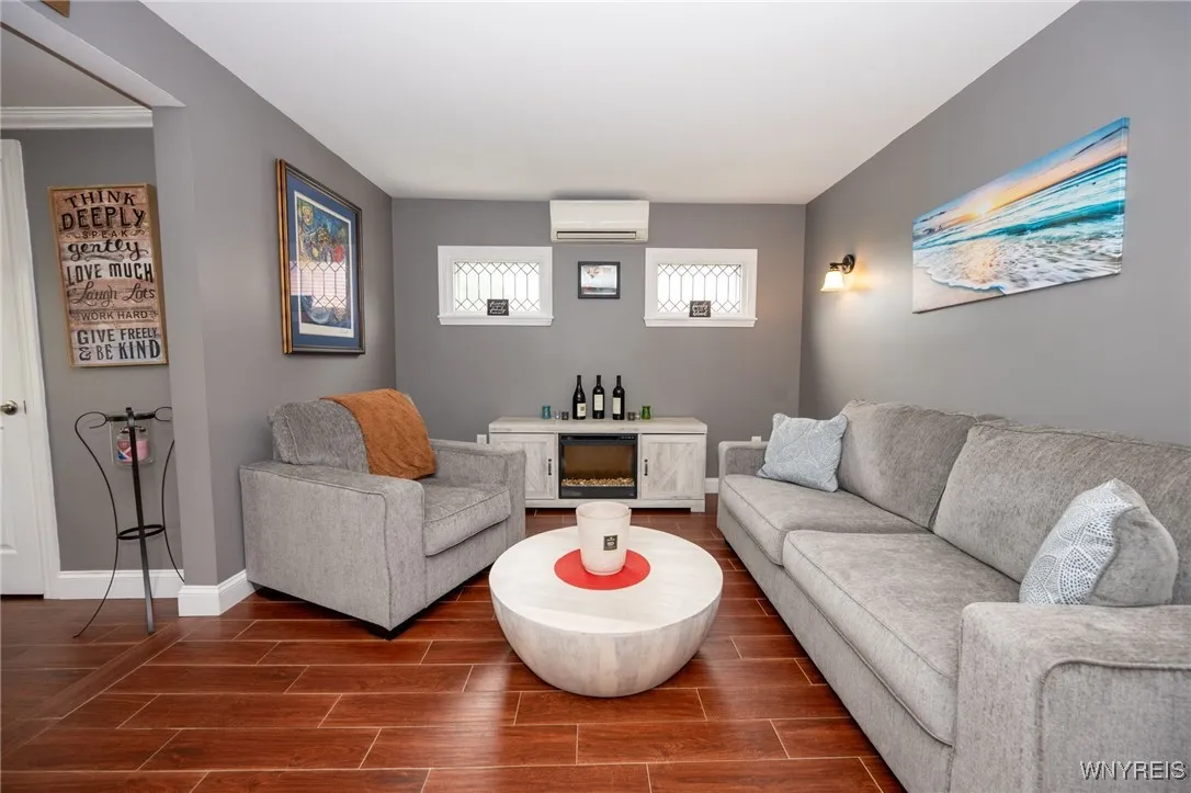 170 Thorn Avenue, Orchard Park, New York 14127, Orchard Park, New York 14127, 3 Bedrooms Bedrooms, 6 Rooms Rooms,2 BathroomsBathrooms,Residential,Closed,170 Thorn Avenue, Orchard Park, New York 14127,B1608857