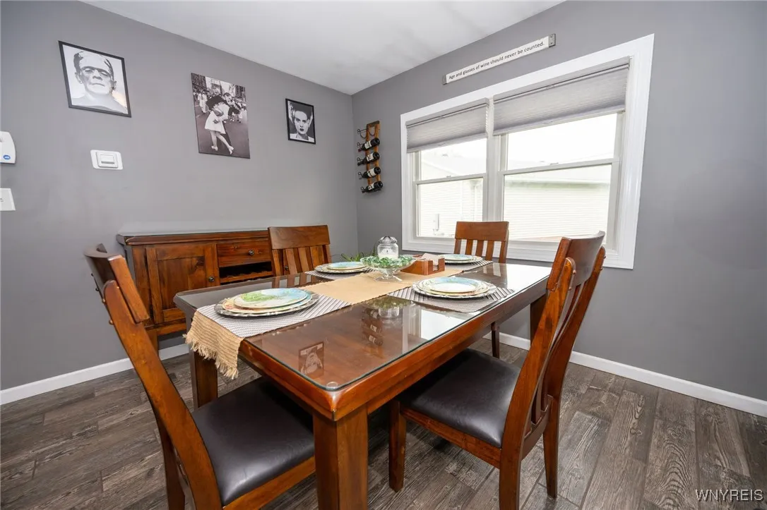 170 Thorn Avenue, Orchard Park, New York 14127, Orchard Park, New York 14127, 3 Bedrooms Bedrooms, 6 Rooms Rooms,2 BathroomsBathrooms,Residential,Closed,170 Thorn Avenue, Orchard Park, New York 14127,B1608857
