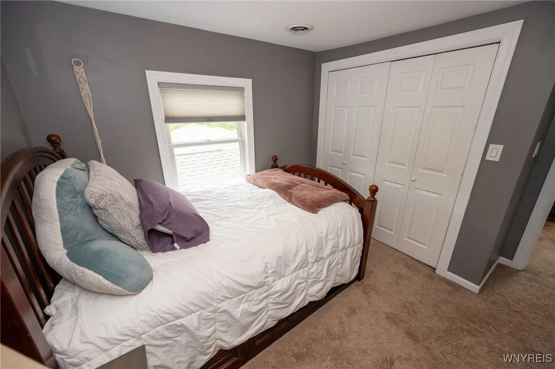 170 Thorn Avenue, Orchard Park, New York 14127, Orchard Park, New York 14127, 3 Bedrooms Bedrooms, 6 Rooms Rooms,2 BathroomsBathrooms,Residential,Closed,170 Thorn Avenue, Orchard Park, New York 14127,B1608857