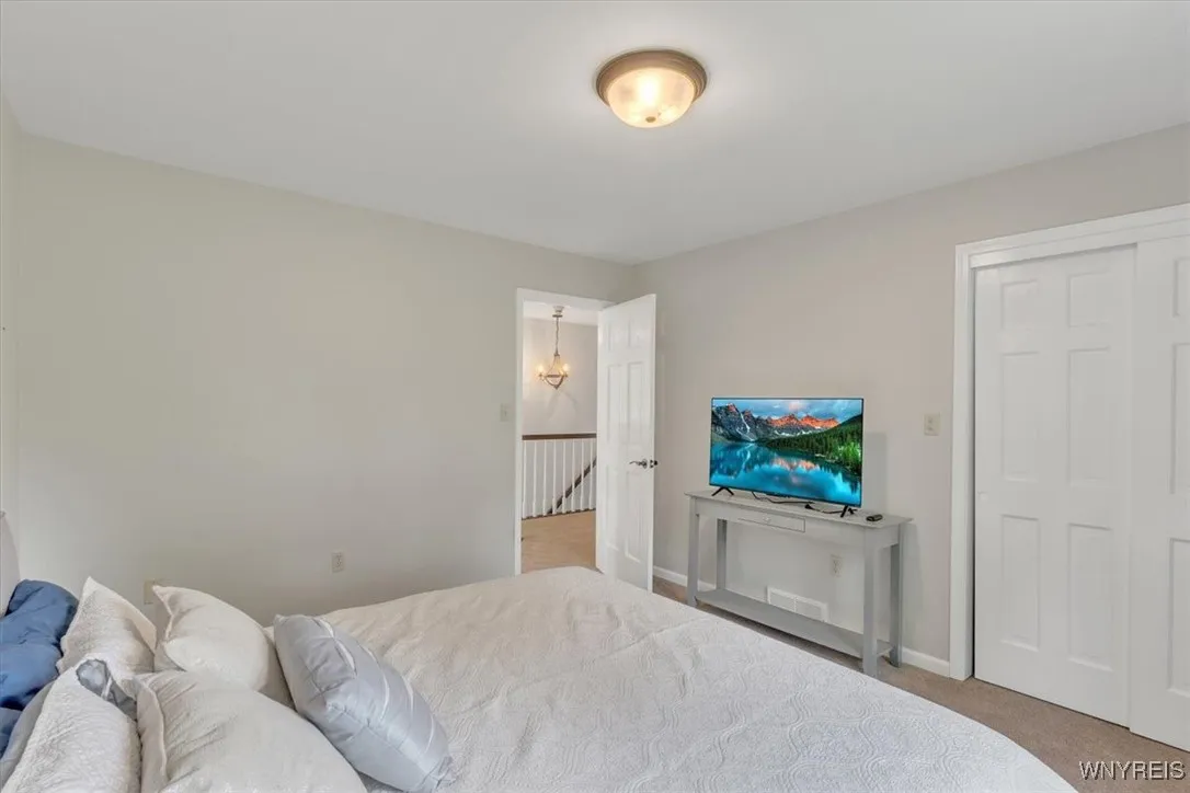2965 Love Road, Grand Island, New York 14072, Grand Island, New York 14072, 3 Bedrooms Bedrooms, 9 Rooms Rooms,2 BathroomsBathrooms,Residential,Closed,2965 Love Road, Grand Island, New York 14072,0,B1610544