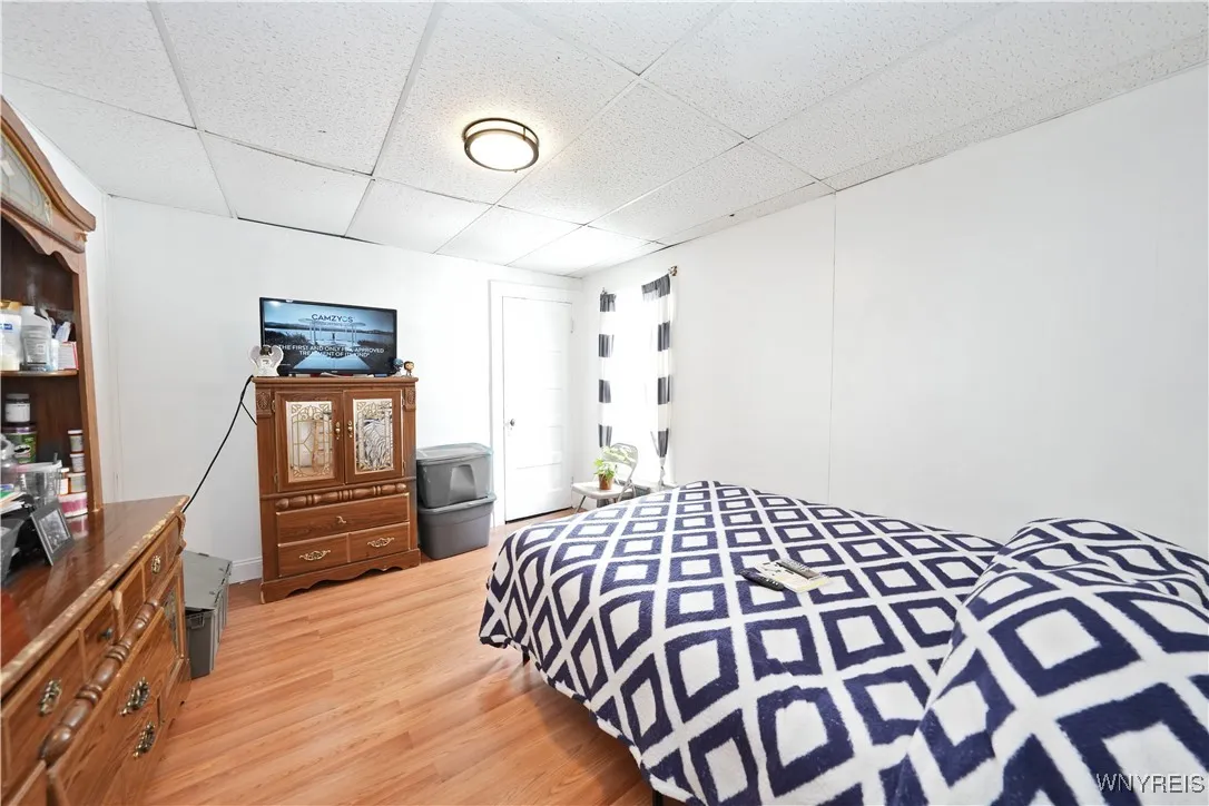 392 Humboldt Parkway, Buffalo, New York 14214, Buffalo, New York 14214, 4 Bedrooms Bedrooms, 8 Rooms Rooms,1 BathroomBathrooms,Residential,Closed,392 Humboldt Parkway, Buffalo, New York 14214,B1609091