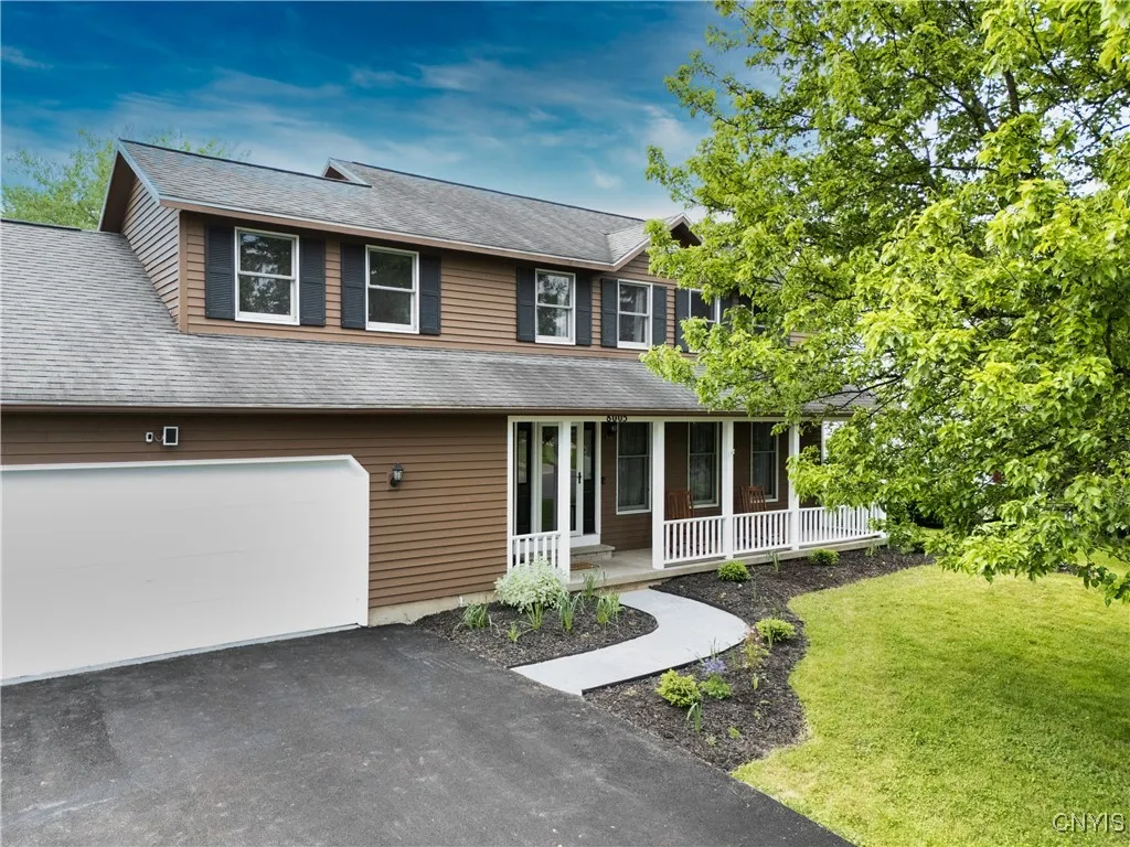 8005 Fir Dr Drive, Clay, New York 13041, Clay, New York 13041, 4 Bedrooms Bedrooms, 8 Rooms Rooms,2 BathroomsBathrooms,Residential,Closed,8005 Fir Dr Drive, Clay, New York 13041,S1610903