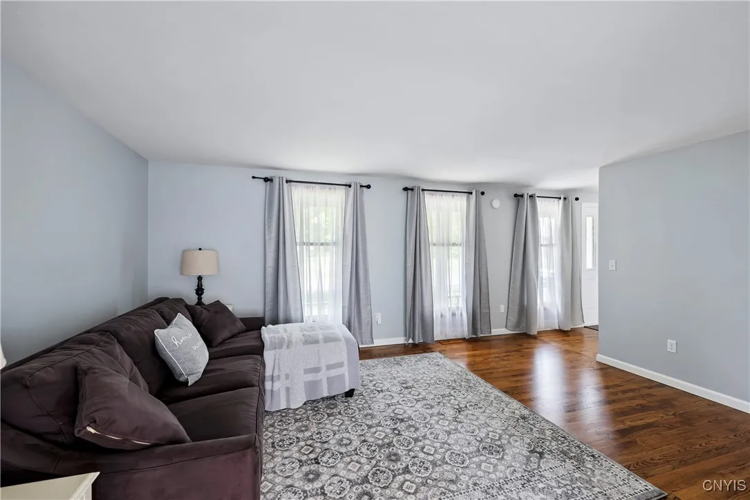8005 Fir Dr Drive, Clay, New York 13041, Clay, New York 13041, 4 Bedrooms Bedrooms, 8 Rooms Rooms,2 BathroomsBathrooms,Residential,Closed,8005 Fir Dr Drive, Clay, New York 13041,S1610903