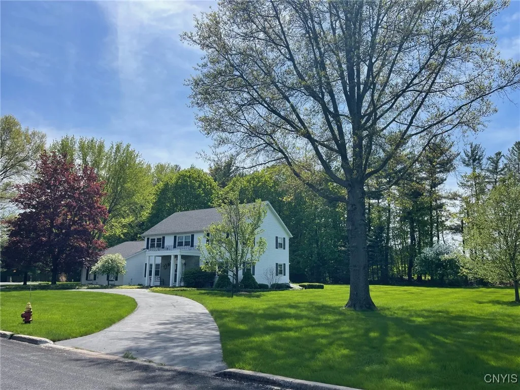 624 Deerfield Drive, Oneida, New York 13421, Oneida, New York 13421, 4 Bedrooms Bedrooms, 13 Rooms Rooms,3 BathroomsBathrooms,Residential,For Sale,624 Deerfield Drive, Oneida, New York 13421,0,S1606563