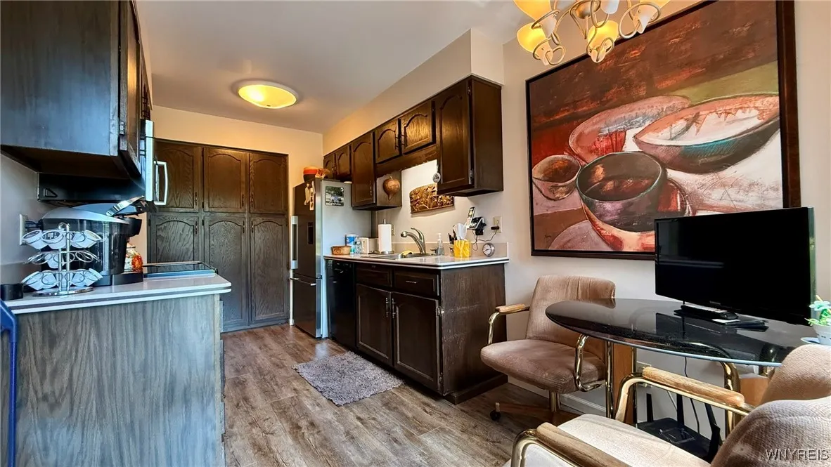 3134 East River Road, Grand Island, New York 14072, Grand Island, New York 14072, 3 Bedrooms Bedrooms, 6 Rooms Rooms,2 BathroomsBathrooms,Residential,For Sale,3134 East River Road, Grand Island, New York 14072,B1604617