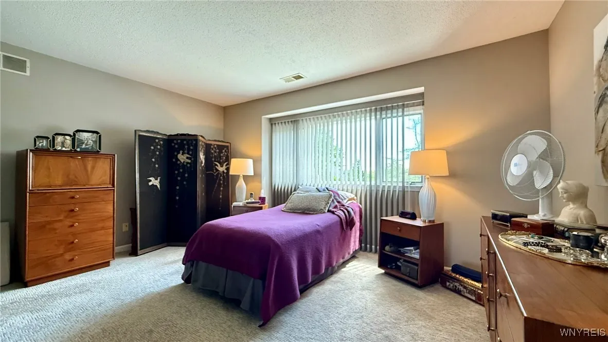 3134 East River Road, Grand Island, New York 14072, Grand Island, New York 14072, 3 Bedrooms Bedrooms, 6 Rooms Rooms,2 BathroomsBathrooms,Residential,For Sale,3134 East River Road, Grand Island, New York 14072,B1611000