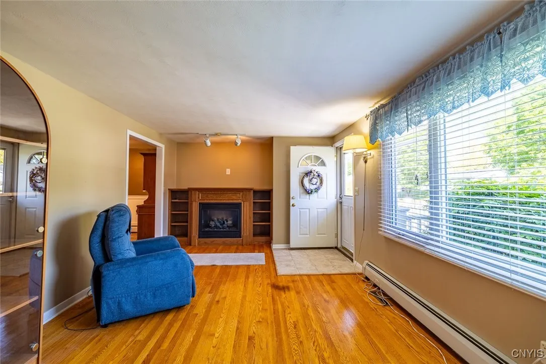 206 Baxton Street, Clay, New York 13212, Clay, New York 13212, 3 Bedrooms Bedrooms, 5 Rooms Rooms,1 BathroomBathrooms,Residential,Closed,206 Baxton Street, Clay, New York 13212,S1608197