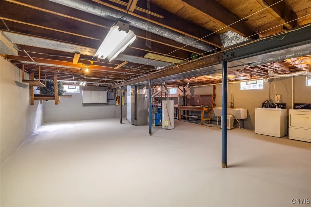 206 Baxton Street, Clay, New York 13212, Clay, New York 13212, 3 Bedrooms Bedrooms, 5 Rooms Rooms,1 BathroomBathrooms,Residential,Closed,206 Baxton Street, Clay, New York 13212,S1608197