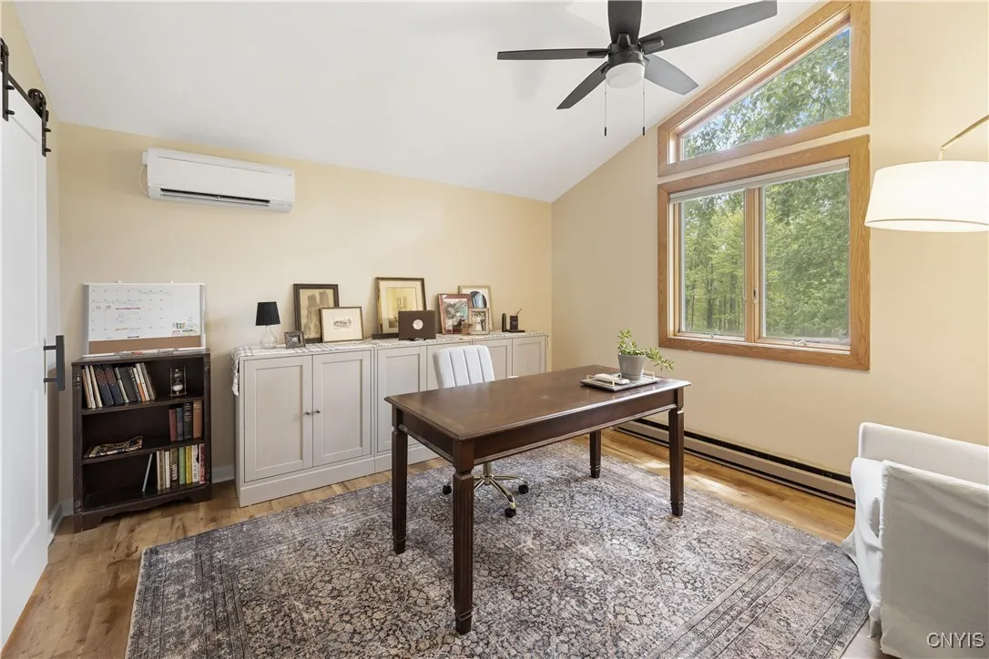 3rd bedroom with jack and jill bath