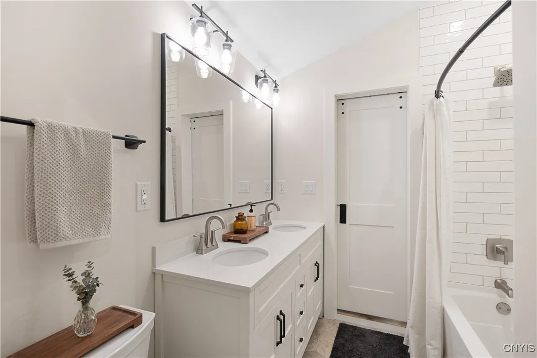 Newly remodeled primary bath