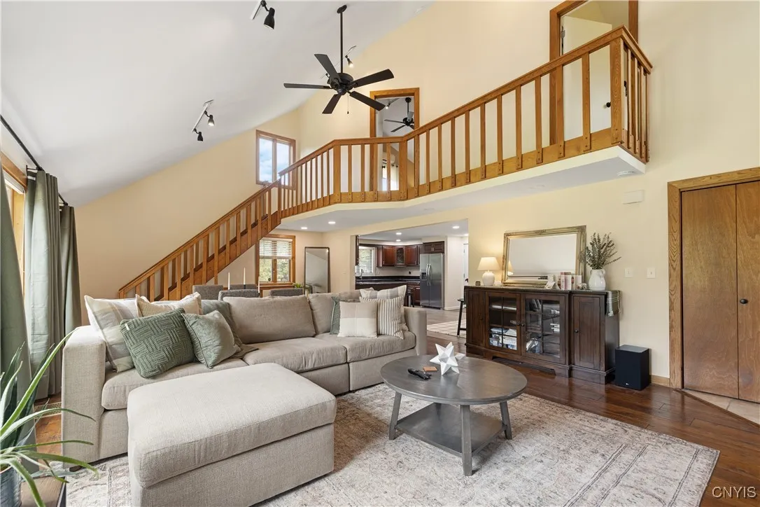 Soaring ceilings and tons of light!