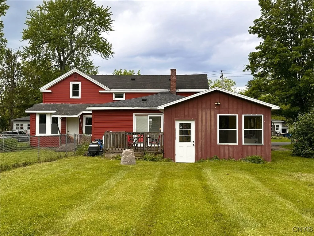 5276 Oneida Street, Verona, New York 13421, Verona, New York 13421, 5 Bedrooms Bedrooms, 10 Rooms Rooms,1 BathroomBathrooms,Residential,Closed,5276 Oneida Street, Verona, New York 13421,0,S1611014