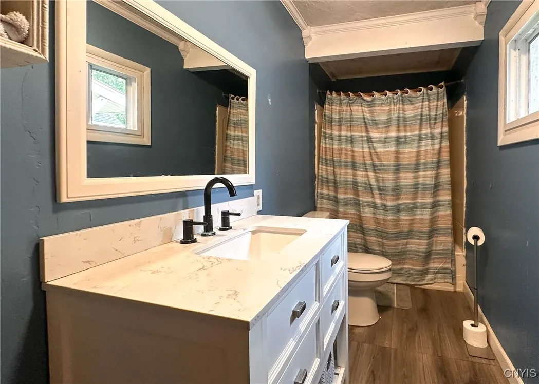 5276 Oneida Street, Verona, New York 13421, Verona, New York 13421, 5 Bedrooms Bedrooms, 10 Rooms Rooms,1 BathroomBathrooms,Residential,Closed,5276 Oneida Street, Verona, New York 13421,0,S1611014