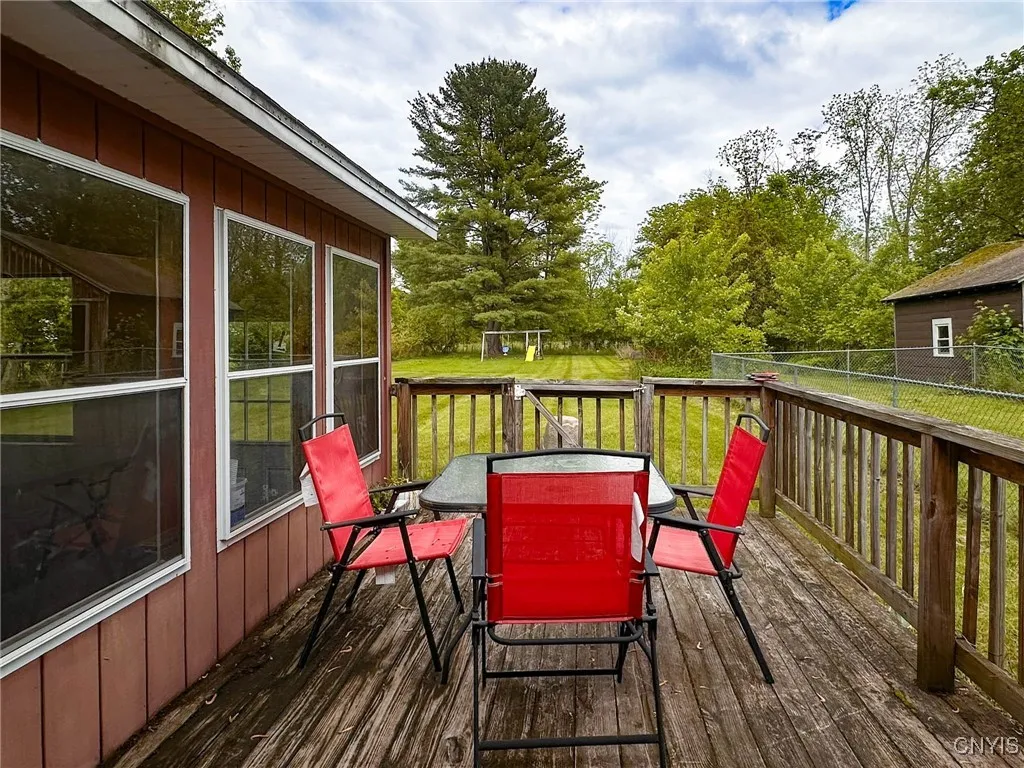 5276 Oneida Street, Verona, New York 13421, Verona, New York 13421, 5 Bedrooms Bedrooms, 10 Rooms Rooms,1 BathroomBathrooms,Residential,Closed,5276 Oneida Street, Verona, New York 13421,0,S1611014