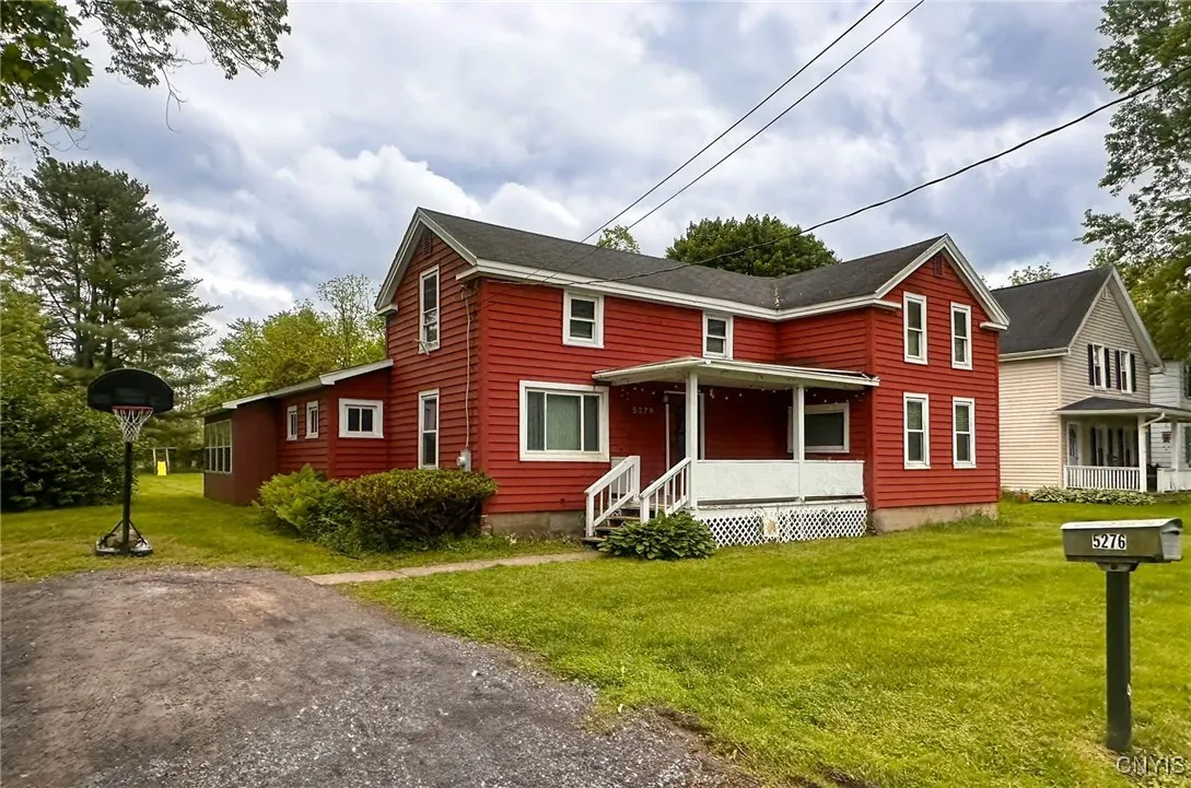 5276 Oneida Street, Verona, New York 13421, Verona, New York 13421, 5 Bedrooms Bedrooms, 10 Rooms Rooms,1 BathroomBathrooms,Residential,Closed,5276 Oneida Street, Verona, New York 13421,0,S1611014