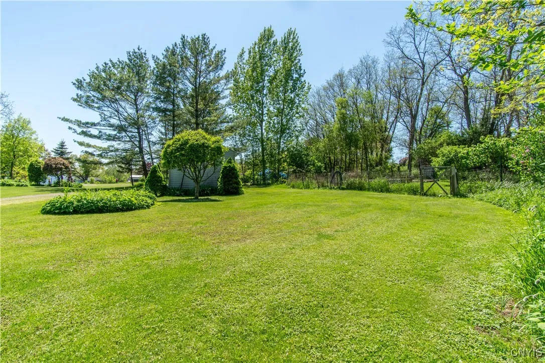 27226 County Route 57, Lyme, New York 13693, Lyme, New York 13693, 3 Bedrooms Bedrooms, 8 Rooms Rooms,2 BathroomsBathrooms,Residential,Closed,27226 County Route 57, Lyme, New York 13693,0,S1610803