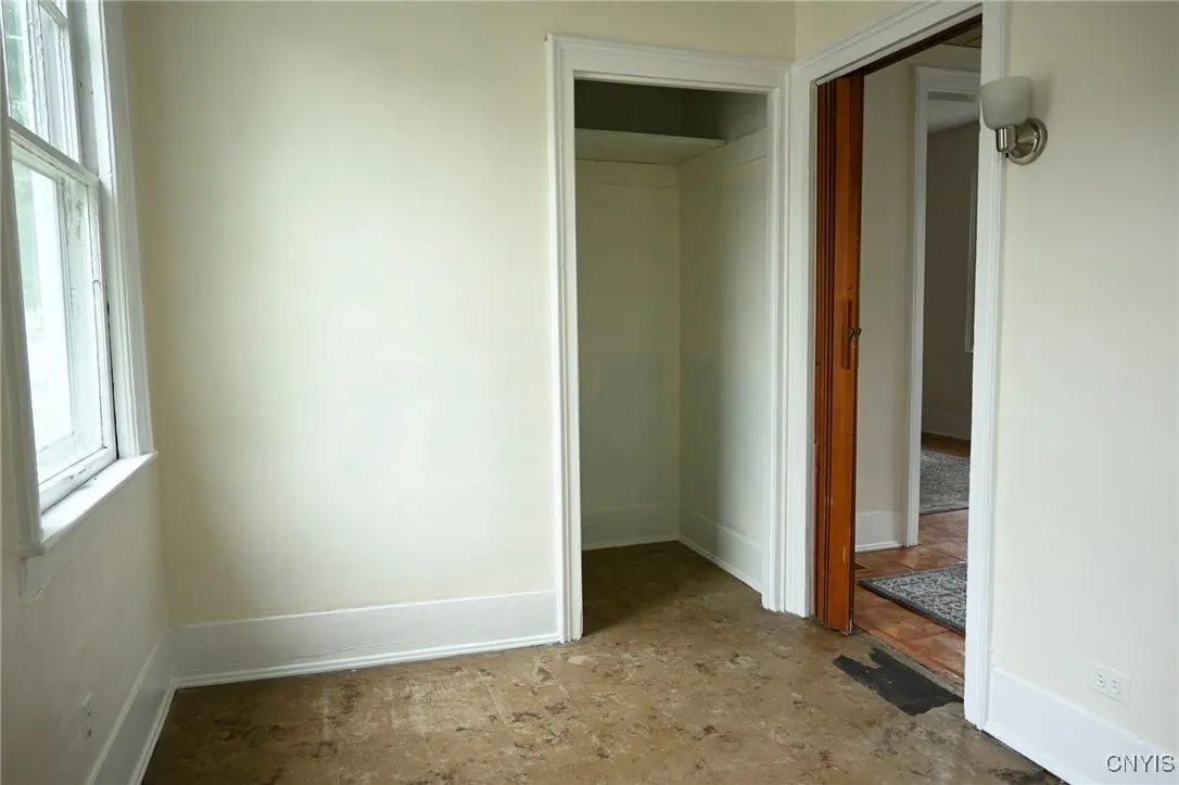 801 Ballantyne Road, Syracuse, New York 13207, Syracuse, New York 13207, 2 Bedrooms Bedrooms, 5 Rooms Rooms,1 BathroomBathrooms,Residential,Closed,801 Ballantyne Road, Syracuse, New York 13207,S1610916