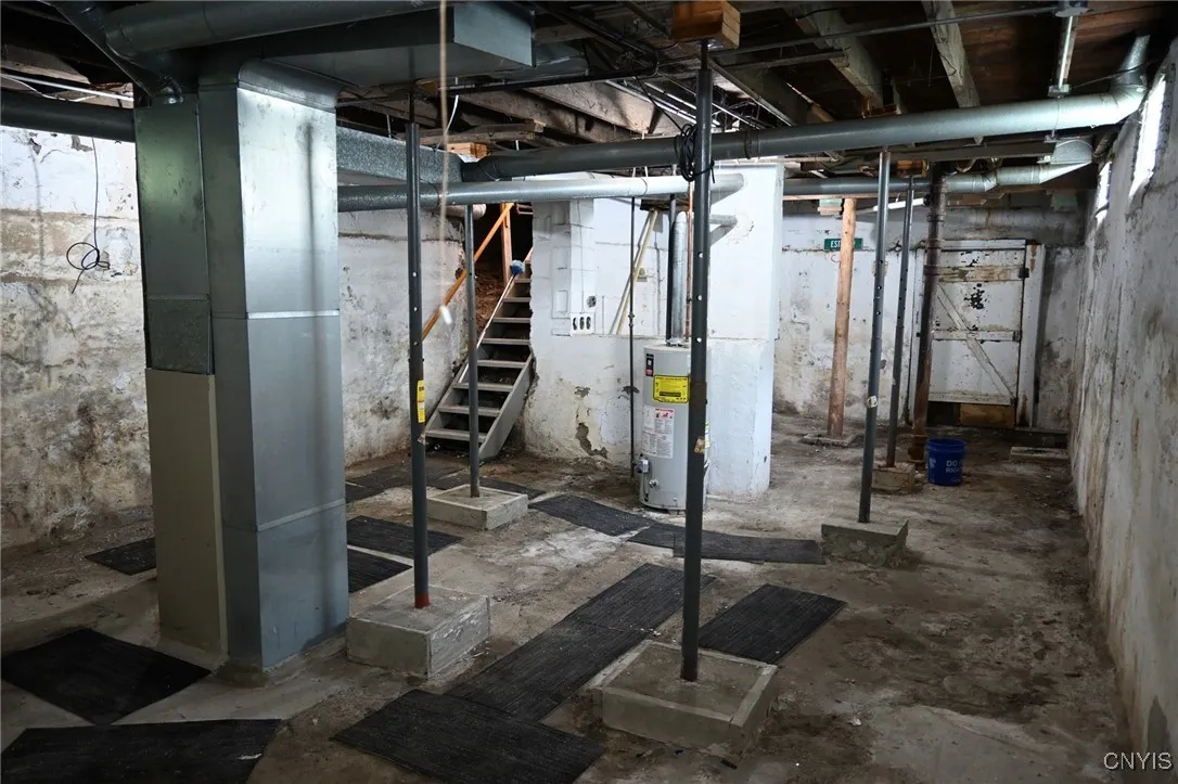 801 Ballantyne Road, Syracuse, New York 13207, Syracuse, New York 13207, 2 Bedrooms Bedrooms, 5 Rooms Rooms,1 BathroomBathrooms,Residential,Closed,801 Ballantyne Road, Syracuse, New York 13207,S1610916