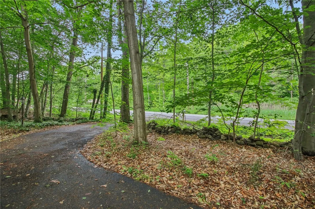 2463 Roosevelt Highway, Hamlin, New York 14464, Hamlin, New York 14464, 5 Bedrooms Bedrooms, 7 Rooms Rooms,2 BathroomsBathrooms,Residential,Closed,2463 Roosevelt Highway, Hamlin, New York 14464,R1610705