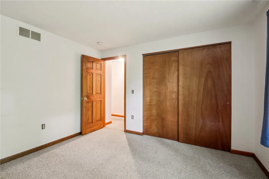 2463 Roosevelt Highway, Hamlin, New York 14464, Hamlin, New York 14464, 5 Bedrooms Bedrooms, 7 Rooms Rooms,2 BathroomsBathrooms,Residential,Closed,2463 Roosevelt Highway, Hamlin, New York 14464,R1610705