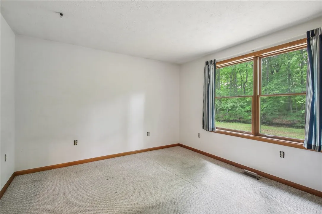 2463 Roosevelt Highway, Hamlin, New York 14464, Hamlin, New York 14464, 5 Bedrooms Bedrooms, 7 Rooms Rooms,2 BathroomsBathrooms,Residential,Closed,2463 Roosevelt Highway, Hamlin, New York 14464,R1610705
