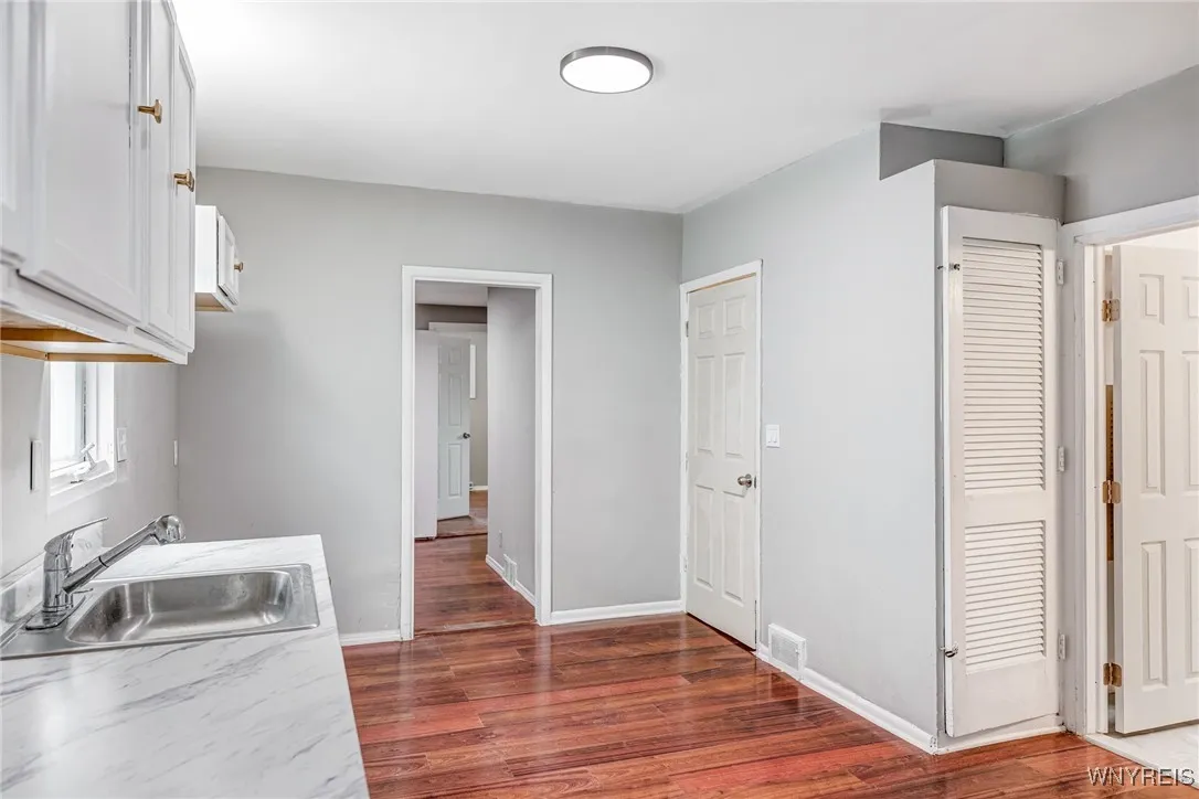78 Alma Avenue, Buffalo, New York 14215, Buffalo, New York 14215, 5 Bedrooms Bedrooms, 8 Rooms Rooms,3 BathroomsBathrooms,Residential,For Sale,78 Alma Avenue, Buffalo, New York 14215,B1611042