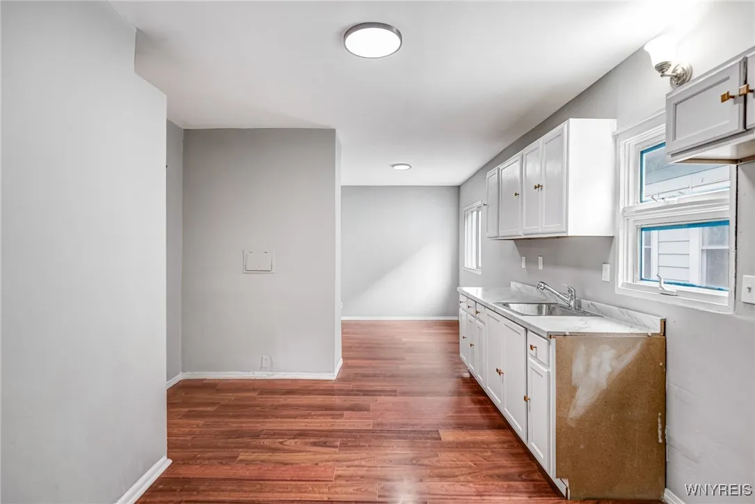 78 Alma Avenue, Buffalo, New York 14215, Buffalo, New York 14215, 5 Bedrooms Bedrooms, 8 Rooms Rooms,3 BathroomsBathrooms,Residential,For Sale,78 Alma Avenue, Buffalo, New York 14215,B1611042