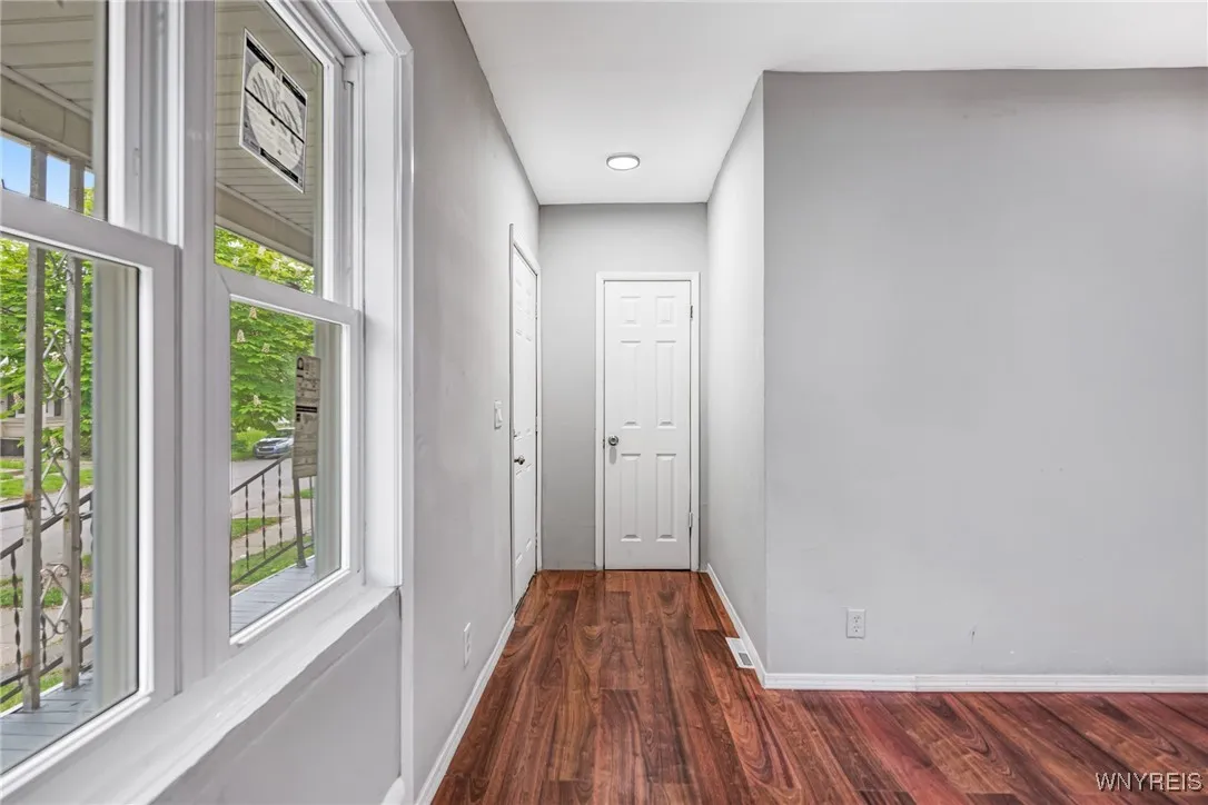 78 Alma Avenue, Buffalo, New York 14215, Buffalo, New York 14215, 5 Bedrooms Bedrooms, 8 Rooms Rooms,3 BathroomsBathrooms,Residential,For Sale,78 Alma Avenue, Buffalo, New York 14215,B1611042