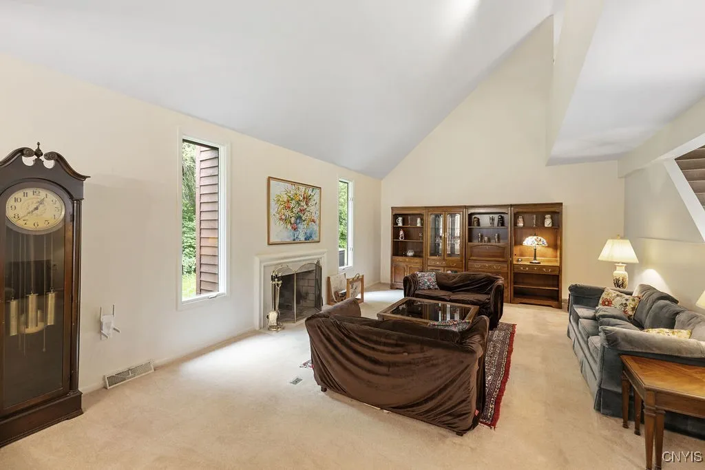 4962 Tall Oaks Drive, Manlius, New York 13066, Manlius, New York 13066, 5 Bedrooms Bedrooms, 10 Rooms Rooms,3 BathroomsBathrooms,Residential,For Sale,4962 Tall Oaks Drive, Manlius, New York 13066,S1609975