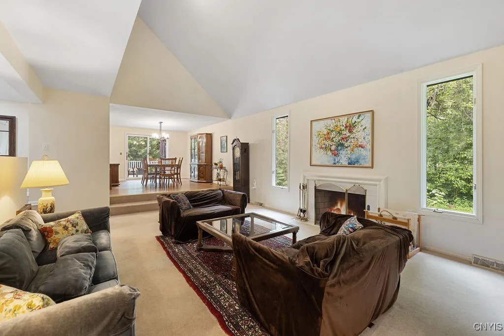 4962 Tall Oaks Drive, Manlius, New York 13066, Manlius, New York 13066, 5 Bedrooms Bedrooms, 10 Rooms Rooms,3 BathroomsBathrooms,Residential,For Sale,4962 Tall Oaks Drive, Manlius, New York 13066,S1609975