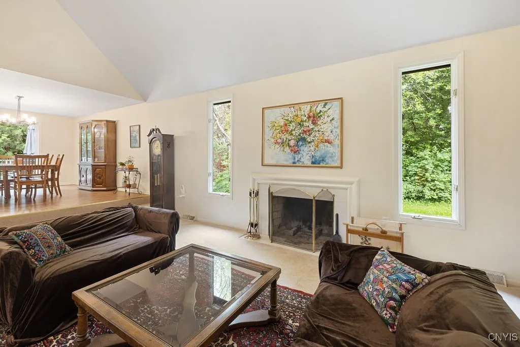 4962 Tall Oaks Drive, Manlius, New York 13066, Manlius, New York 13066, 5 Bedrooms Bedrooms, 10 Rooms Rooms,3 BathroomsBathrooms,Residential,For Sale,4962 Tall Oaks Drive, Manlius, New York 13066,S1609975