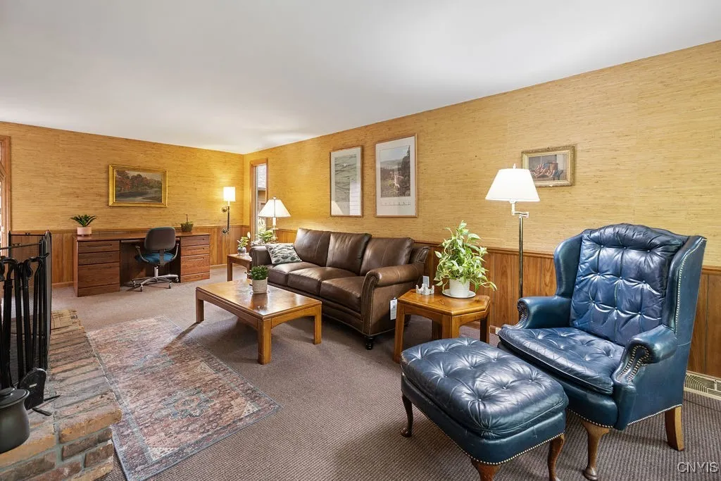 4962 Tall Oaks Drive, Manlius, New York 13066, Manlius, New York 13066, 5 Bedrooms Bedrooms, 10 Rooms Rooms,3 BathroomsBathrooms,Residential,For Sale,4962 Tall Oaks Drive, Manlius, New York 13066,S1609975