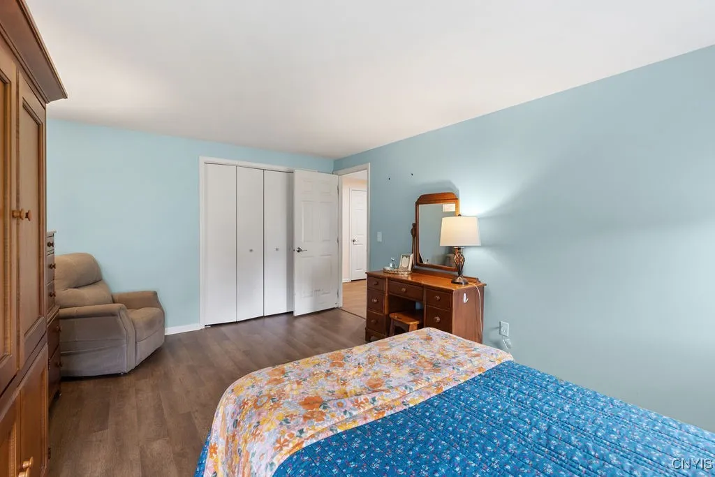 4962 Tall Oaks Drive, Manlius, New York 13066, Manlius, New York 13066, 5 Bedrooms Bedrooms, 10 Rooms Rooms,3 BathroomsBathrooms,Residential,For Sale,4962 Tall Oaks Drive, Manlius, New York 13066,S1609975
