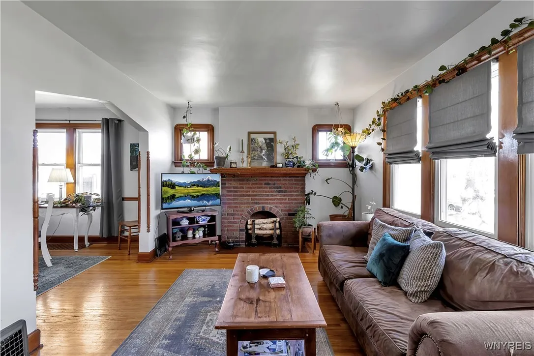 220 Fairfield Avenue, Tonawanda-town, New York 142, Tonawanda, New York 14223, 3 Bedrooms Bedrooms, 6 Rooms Rooms,1 BathroomBathrooms,Residential,Closed,220 Fairfield Avenue, Tonawanda-town, New York 142,B1610309