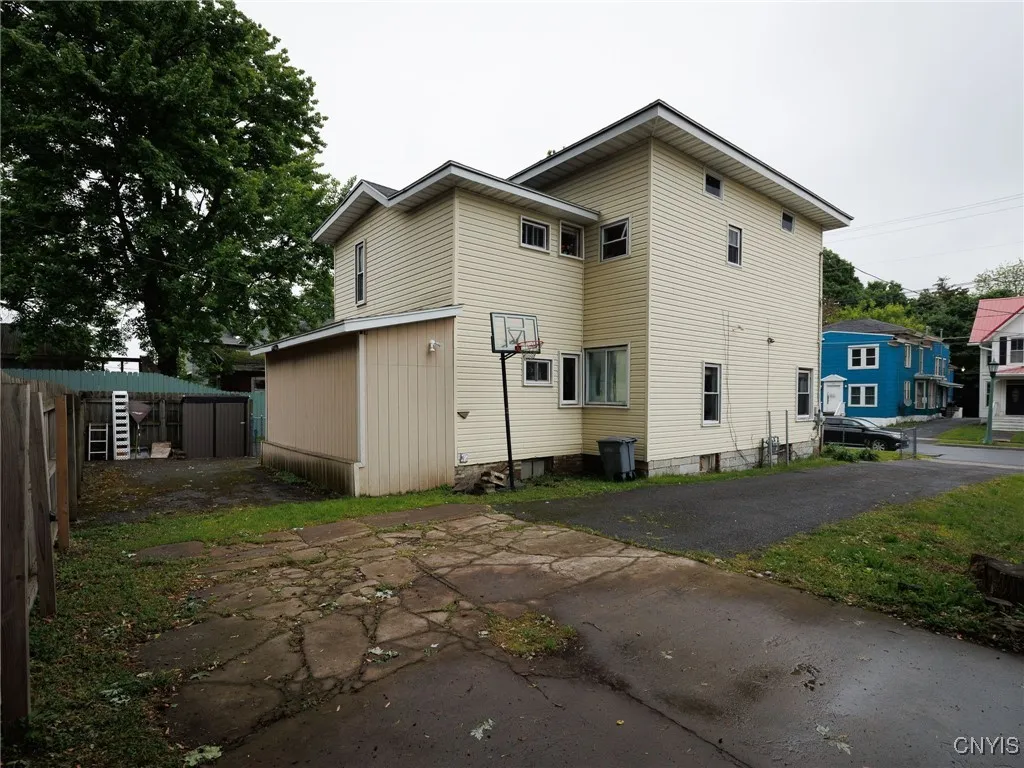 416 Gotham Street, Watertown-city, New York 13601, Watertown City, New York 13601, 5 Bedrooms Bedrooms, 10 Rooms Rooms,2 BathroomsBathrooms,Residential,Closed,416 Gotham Street, Watertown-city, New York 13601,0,S1611083