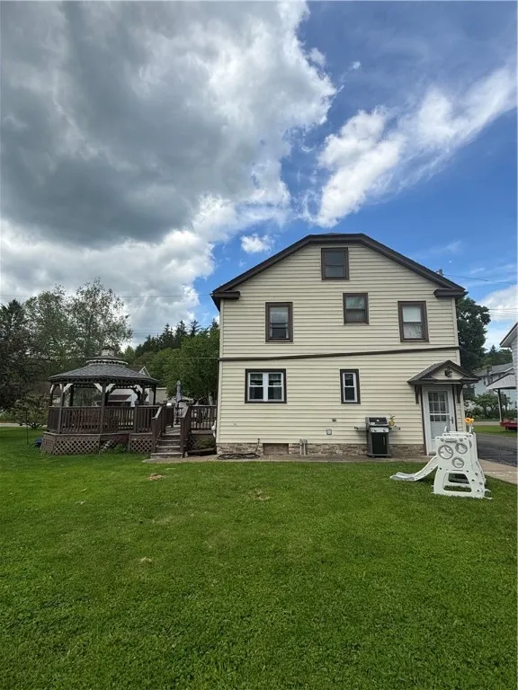 120 Mill Street, Horseheads, New York 14816, Horseheads, New York 14816, 3 Bedrooms Bedrooms, 9 Rooms Rooms,1 BathroomBathrooms,Residential,Closed,120 Mill Street, Horseheads, New York 14816,0,R1610928
