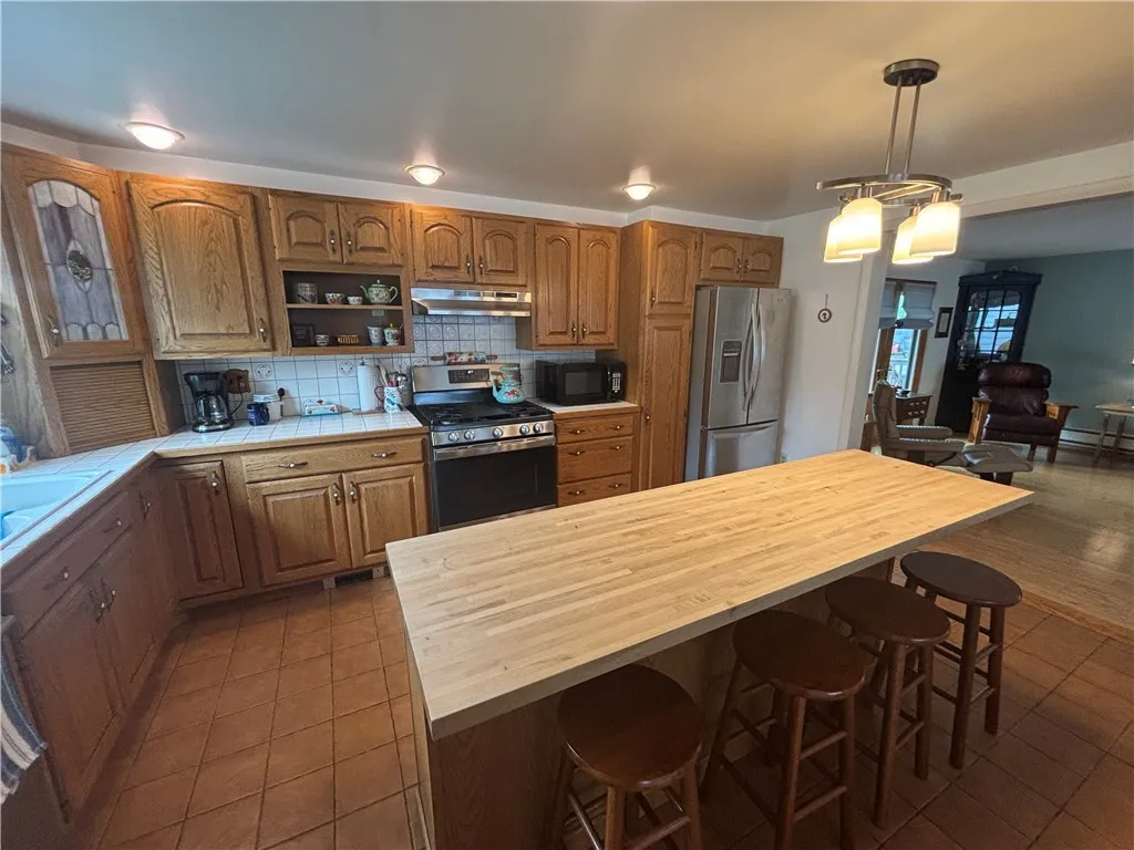 120 Mill Street, Horseheads, New York 14816, Horseheads, New York 14816, 3 Bedrooms Bedrooms, 9 Rooms Rooms,1 BathroomBathrooms,Residential,Closed,120 Mill Street, Horseheads, New York 14816,0,R1610928