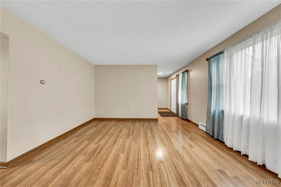 80 East Avenue, Attica, New York 14011, Attica, New York 14011, 3 Bedrooms Bedrooms, 7 Rooms Rooms,2 BathroomsBathrooms,Residential,Closed,80 East Avenue, Attica, New York 14011,0,B1610470