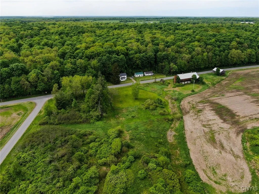17705 County Route 11, Clayton, New York 13656, Clayton, New York 13656, 4 Bedrooms Bedrooms, 10 Rooms Rooms,2 BathroomsBathrooms,Residential,Closed,17705 County Route 11, Clayton, New York 13656,0,S1610073