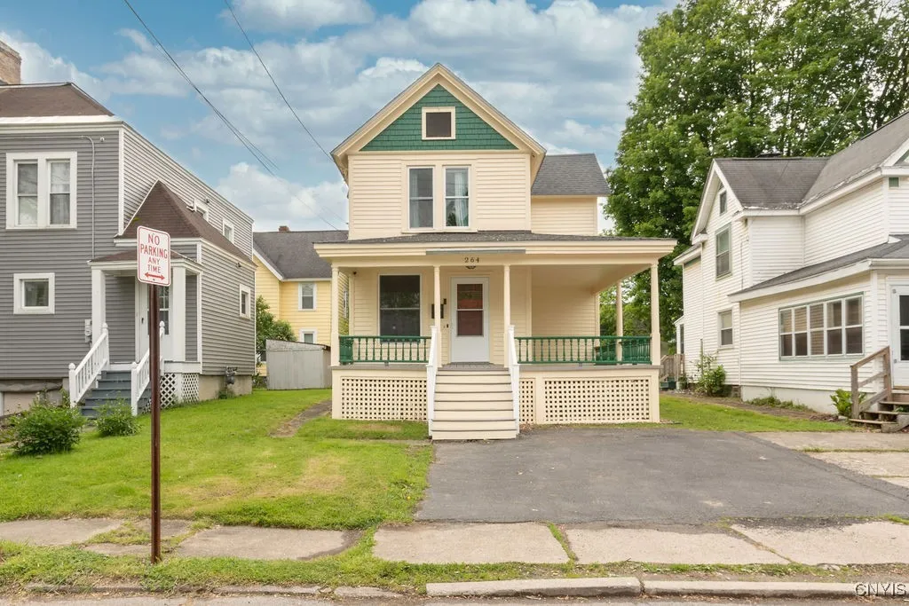 264 South 5th Street, Fulton, New York 13069, Fulton, New York 13069, 3 Bedrooms Bedrooms, 8 Rooms Rooms,3 BathroomsBathrooms,Residential,Closed,264 South 5th Street, Fulton, New York 13069,0,S1609791