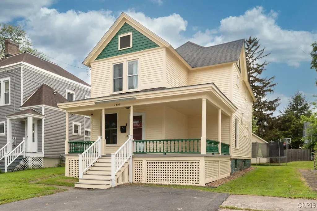 264 South 5th Street, Fulton, New York 13069, Fulton, New York 13069, 3 Bedrooms Bedrooms, 8 Rooms Rooms,3 BathroomsBathrooms,Residential,Closed,264 South 5th Street, Fulton, New York 13069,0,S1609791
