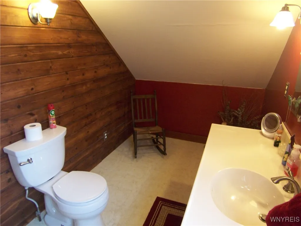 8330 Greiner Road, Clarence, New York 14221, Clarence, New York 14221, 3 Bedrooms Bedrooms, 6 Rooms Rooms,2 BathroomsBathrooms,Residential,Closed,8330 Greiner Road, Clarence, New York 14221,B1611125