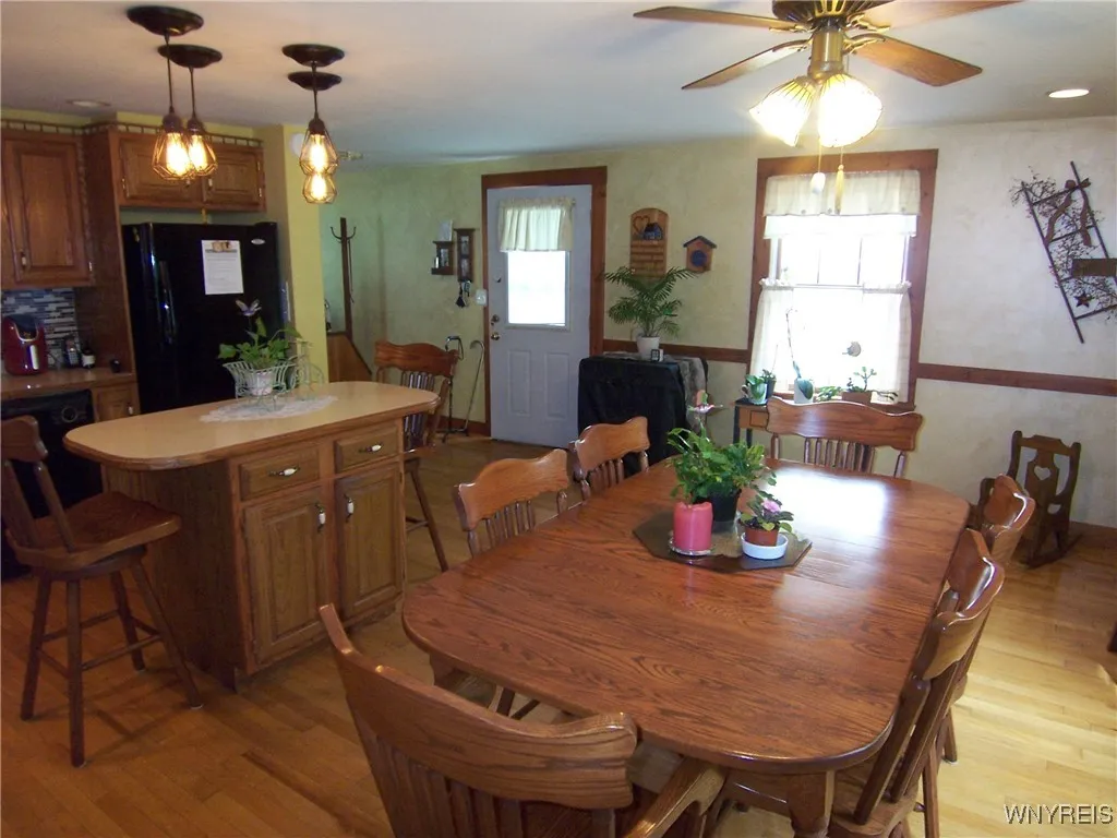 8330 Greiner Road, Clarence, New York 14221, Clarence, New York 14221, 3 Bedrooms Bedrooms, 6 Rooms Rooms,2 BathroomsBathrooms,Residential,Closed,8330 Greiner Road, Clarence, New York 14221,B1611125