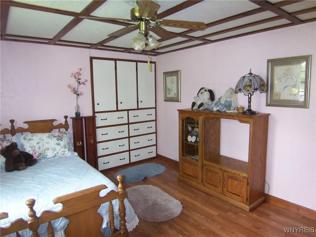 8330 Greiner Road, Clarence, New York 14221, Clarence, New York 14221, 3 Bedrooms Bedrooms, 6 Rooms Rooms,2 BathroomsBathrooms,Residential,Closed,8330 Greiner Road, Clarence, New York 14221,B1611125