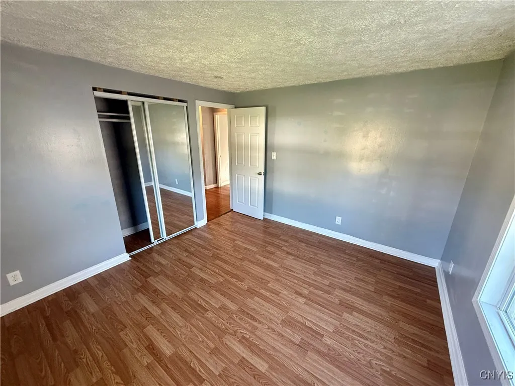 114 Grandy Drive, Salina, New York 13088, Salina, New York 13088, 3 Bedrooms Bedrooms, 4 Rooms Rooms,1 BathroomBathrooms,Residential Lease,Closed,114 Grandy Drive, Salina, New York 13088,S1611157
