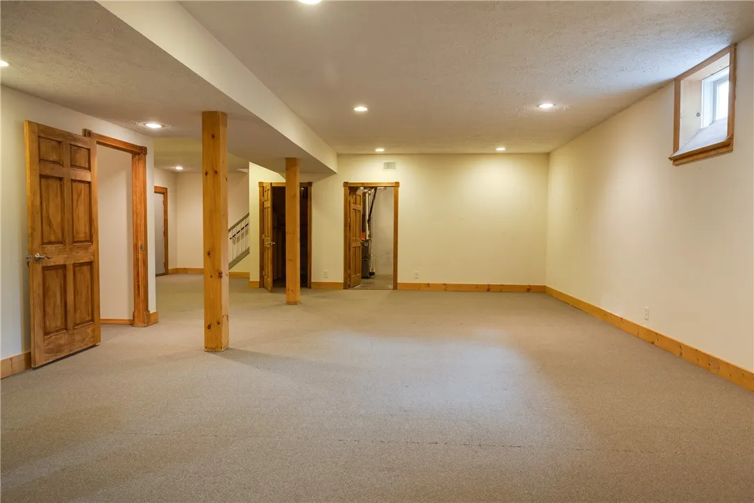 676 County Road 64, Big Flats, New York 14903, Big Flats, New York 14903, 4 Bedrooms Bedrooms, 9 Rooms Rooms,3 BathroomsBathrooms,Residential,Closed,676 County Road 64, Big Flats, New York 14903,0,R1606476