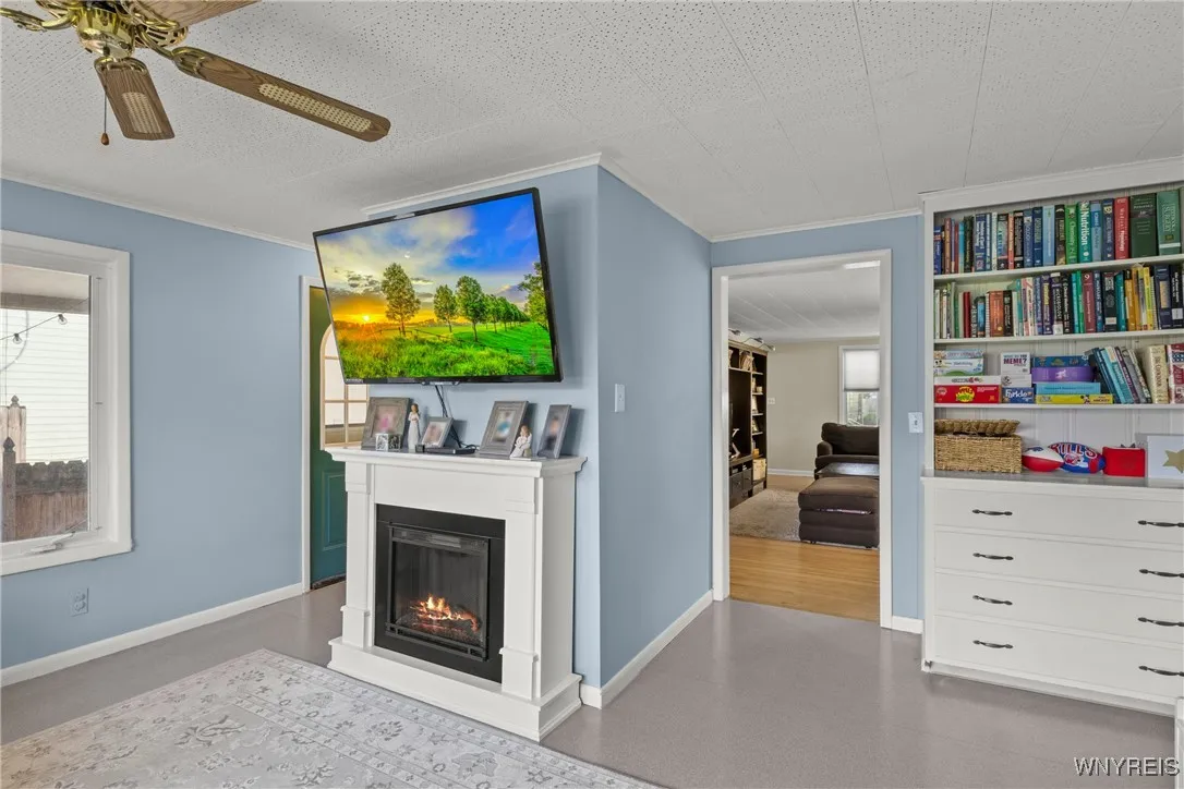 111 Legion Drive, Tonawanda-town, New York 14217, Tonawanda, New York 14217, 4 Bedrooms Bedrooms, 8 Rooms Rooms,1 BathroomBathrooms,Residential,Closed,111 Legion Drive, Tonawanda-town, New York 14217,B1611222