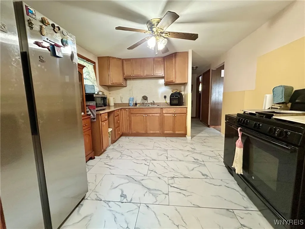 396 Weimar Street, Buffalo, New York 14206, Buffalo, New York 14206, 3 Bedrooms Bedrooms, 6 Rooms Rooms,1 BathroomBathrooms,Residential,Closed,396 Weimar Street, Buffalo, New York 14206,0,B1611151